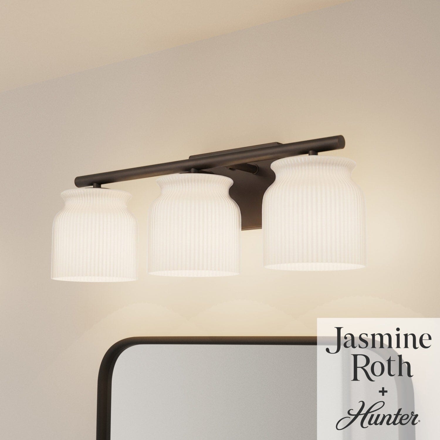 Harlowe Jasmine Roth 3 Light Medium 22 Inch Bath Vanity - Image 2